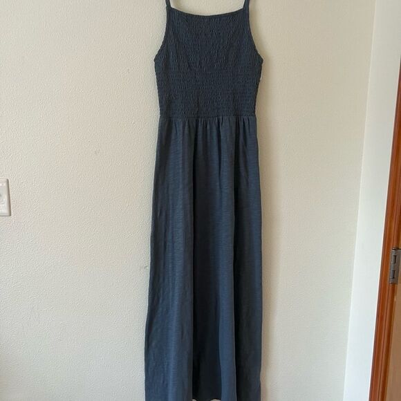 Old Navy Smocked Long Women Dress Small Petite - Picture 1 of 7